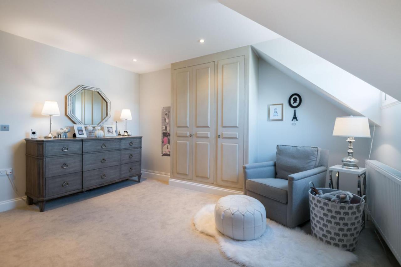 Breathtaking Putney Home With Gorgeous Garden Richmond  Dış mekan fotoğraf