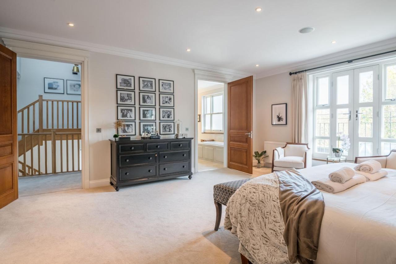 Breathtaking Putney Home With Gorgeous Garden Richmond  Dış mekan fotoğraf