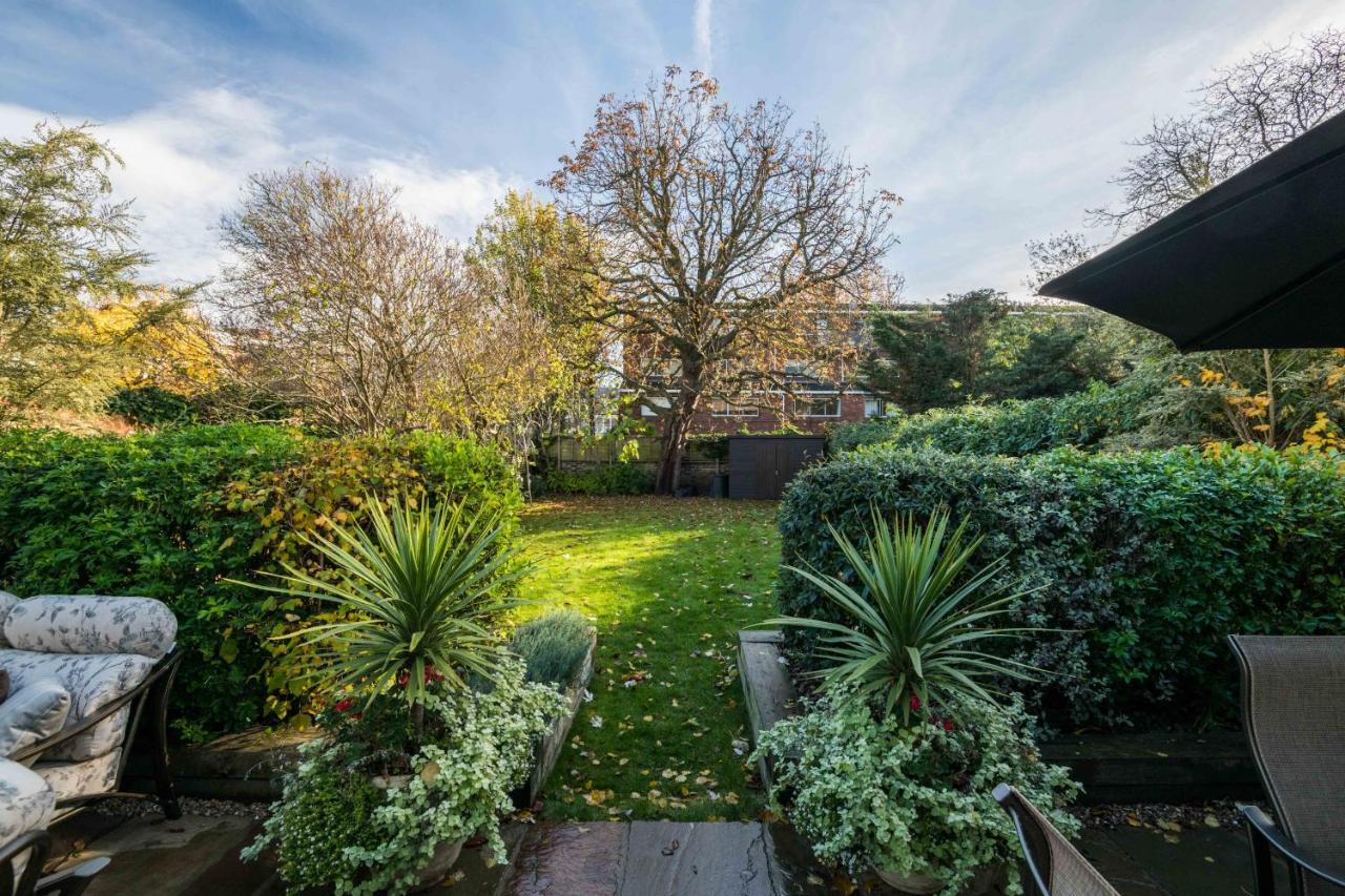 Breathtaking Putney Home With Gorgeous Garden Richmond  Dış mekan fotoğraf