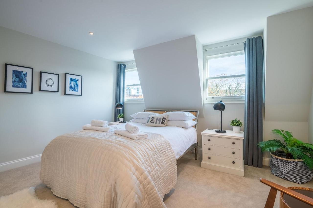 Breathtaking Putney Home With Gorgeous Garden Richmond  Dış mekan fotoğraf